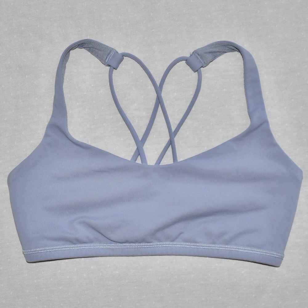 Lululemon Free to be bra.